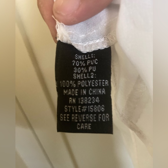 A too from and by Windsor in a 1X and is NWOT - Picture 4 of 5